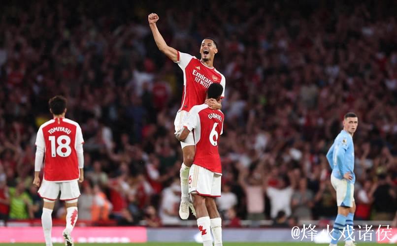 卡拉格:罗杰斯实力非凡,堪称英超顶级球员之一 卡拉格:罗杰斯实力非凡,堪称英超顶级球员之一